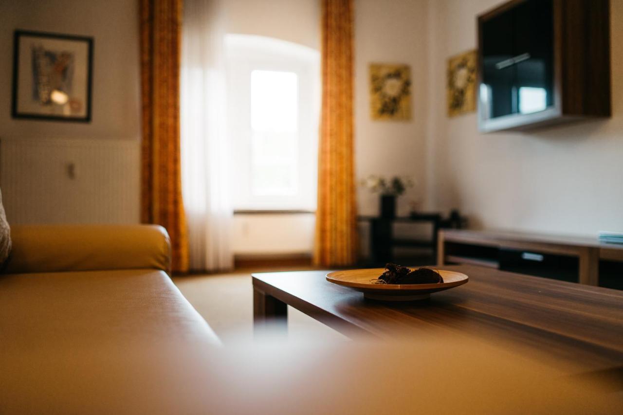 Hotel Am Bahnhof Weilburg Zewnętrze zdjęcie