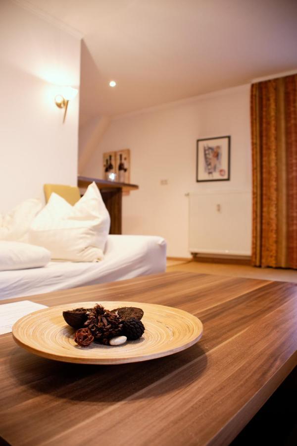 Hotel Am Bahnhof Weilburg Zewnętrze zdjęcie
